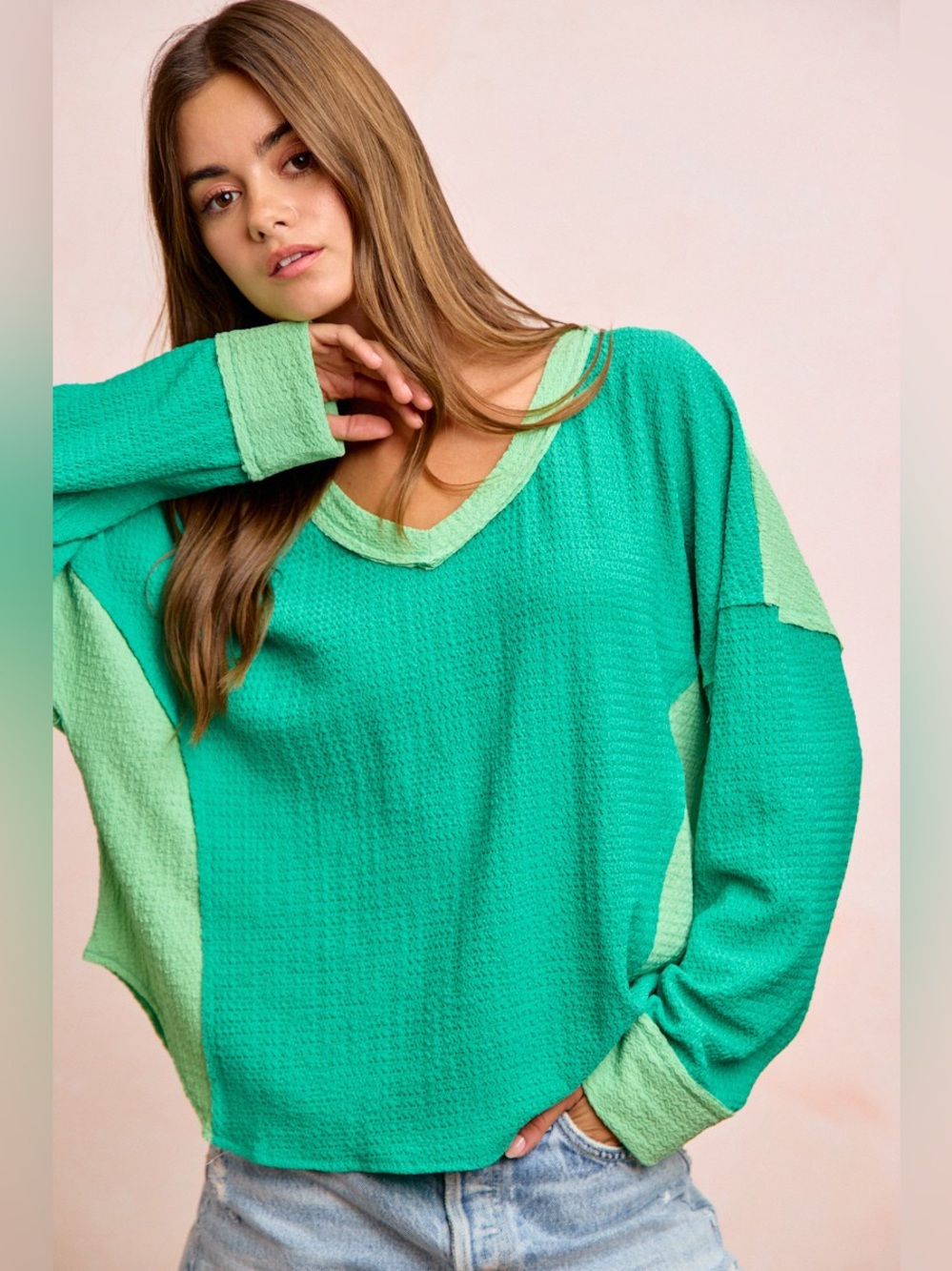 BiBi Textured Jersey Color Block Top With Cut Edge – Emerald/Light Green 💚🛍️